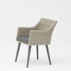 Nouveau Design Artisanal Moderne Rotin Tressé Terrasse Jardin Chaise De Plage Accoudoir Loisirs Rotin Chaise D'extérieur