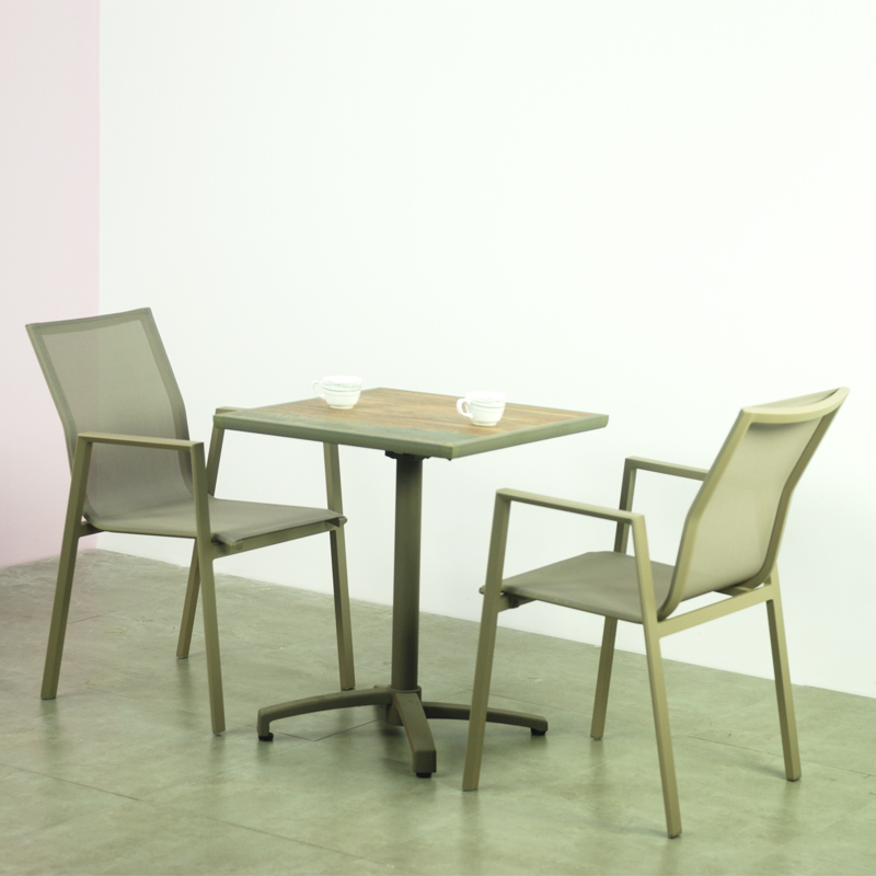 La nouvelle conception moderne de barre de restaurant à la maison de meubles extérieurs en aluminium de jardin place des chaises