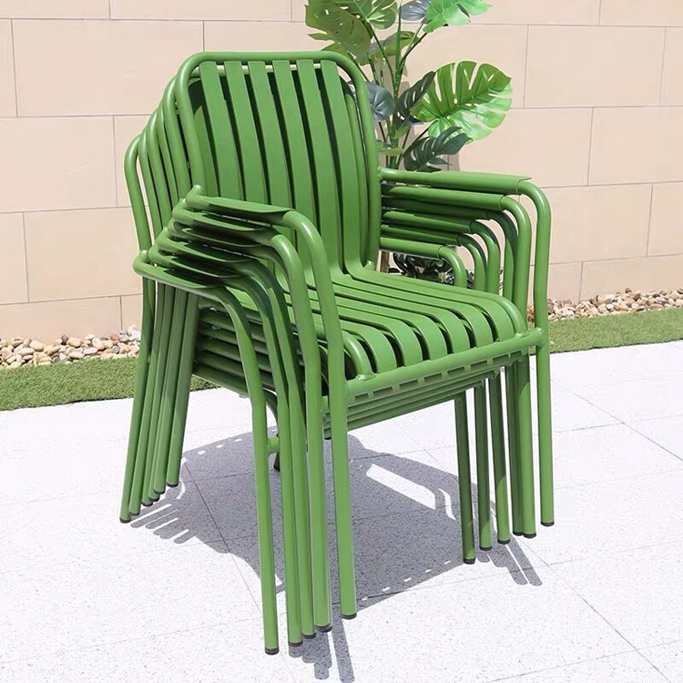 Foshan nouveau Design moderne marque Bistro salle à manger jardin extérieur Restaurant Patio métal aluminium chaises empilables ensemble de Table meubles