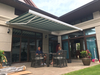 Auvent électrique vertical rétractable imperméable en aluminium en métal de garage de patio extérieur de jardin