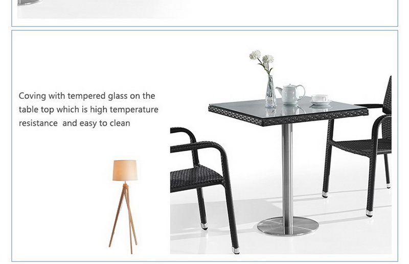 table d'ext&eacute;rieur en plastique