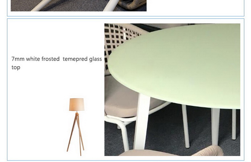 ensemble de table &agrave; manger en verre