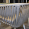 Ensemble de table et chaises de jardin extérieur avec terrasse