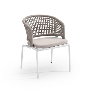 Corde pleine d'entrain tissée vintage de patio extérieur de Bistro européen dinant la chaise