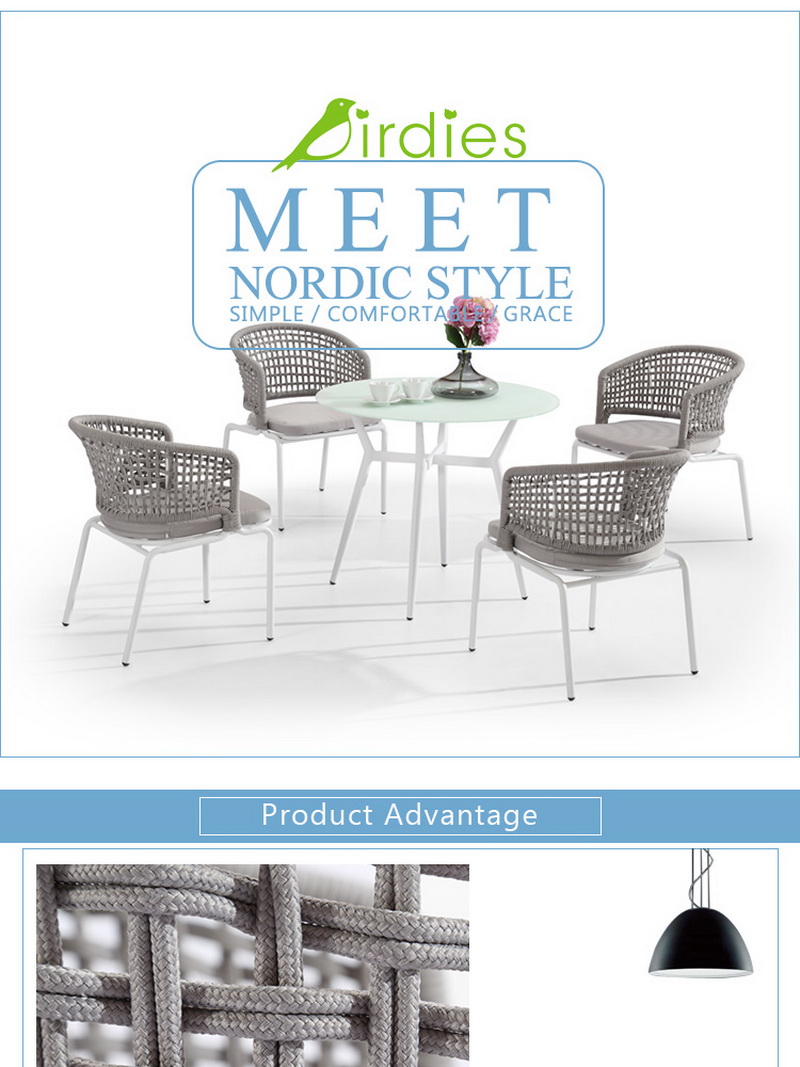 table et chaises de bistrot