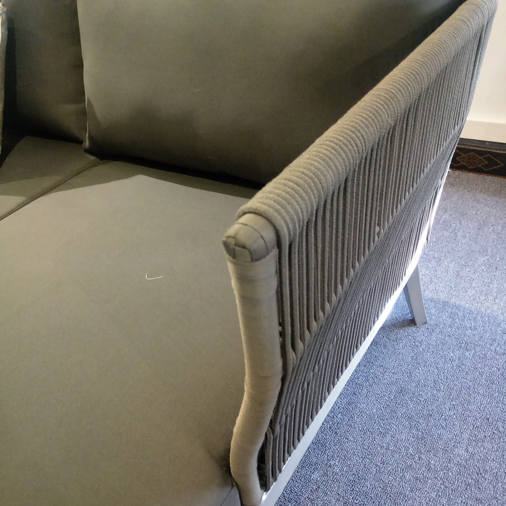 Ensembles de mobilier d'extérieur en osier pas cher modernes beaucoup