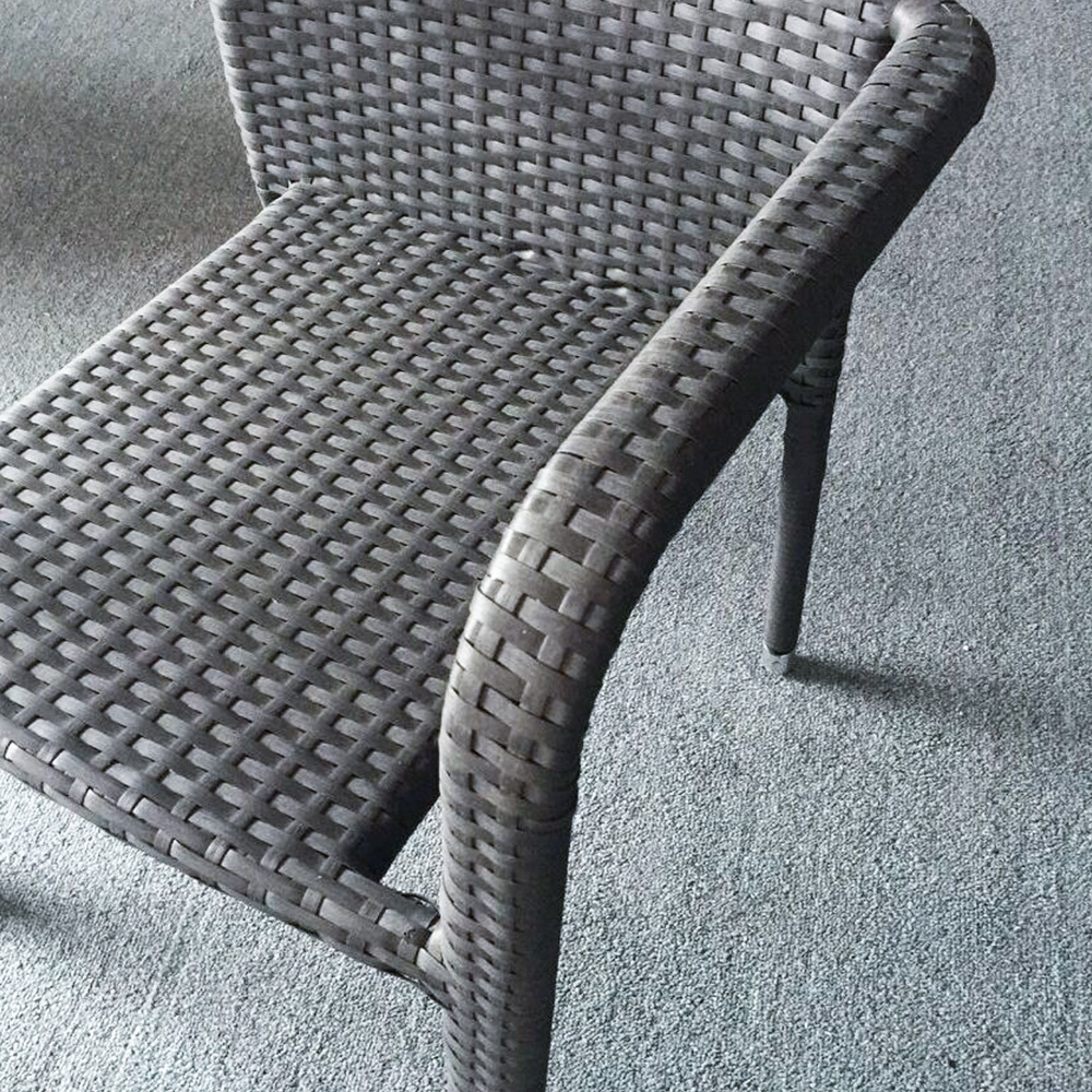 Ensemble de chaises de jardin en rotin avec terrasse et jardin Bistro