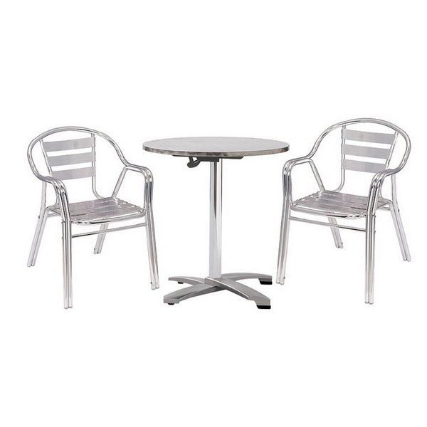 Comment fusionner le magasin avec l'ensemble de bistrot Table and Chair