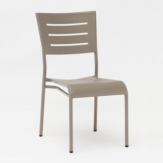 Chaises extérieures en aluminium moulé léger Bistro