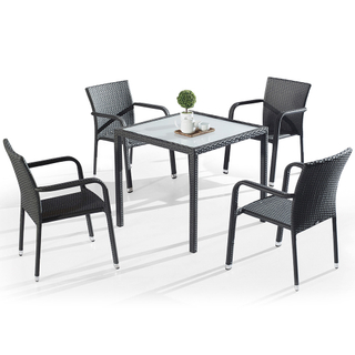 Ensemble de chaises de jardin en rotin avec terrasse et jardin Bistro