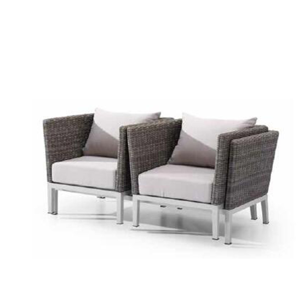 Ensemble de sofa sectionnel en rotin pour coin extérieur